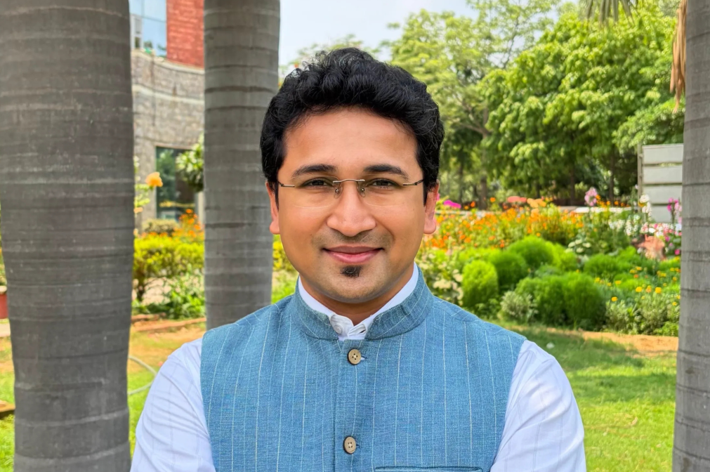 Apoorve Khandelwal